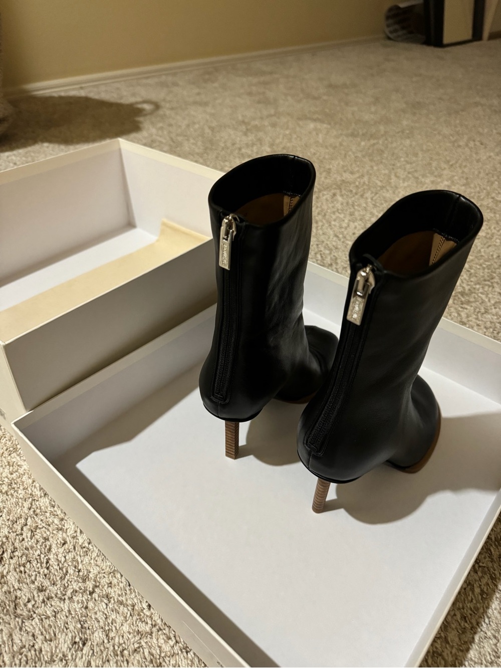 Jacquemus Black Leather miss matched design-Toe Mid-Calf Boots with Tan Sole - Picture 5 of 6
